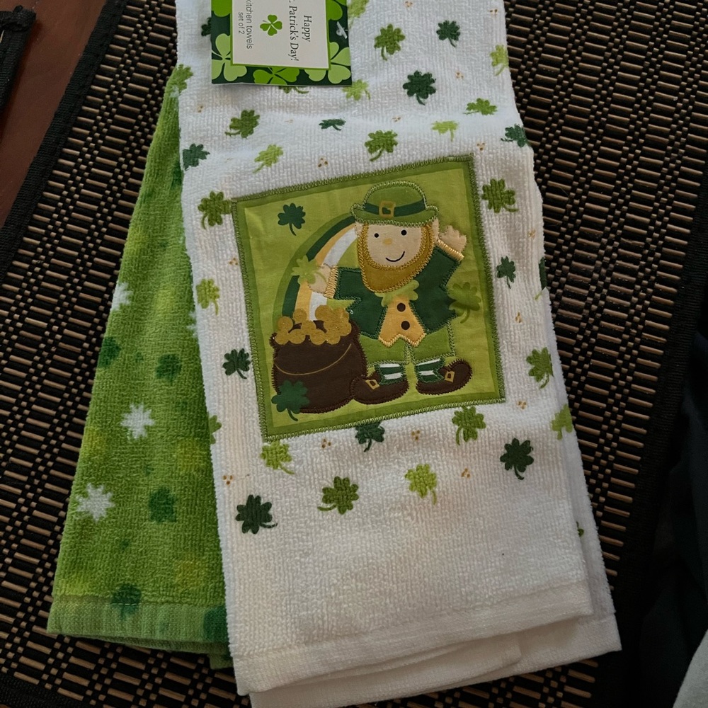 St Patrick’s Day Luck of the Irish kitchen tea towels